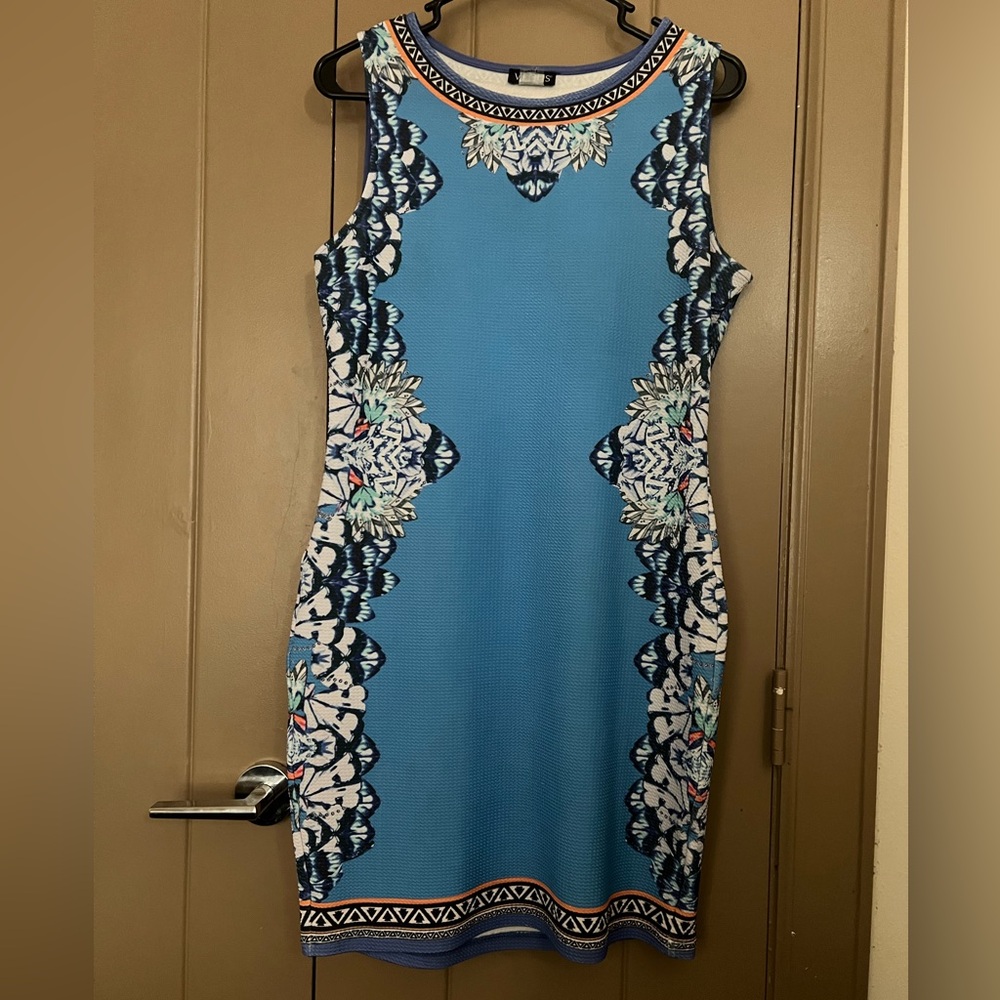 👗🌻Venus dress floral size medium🌻👗